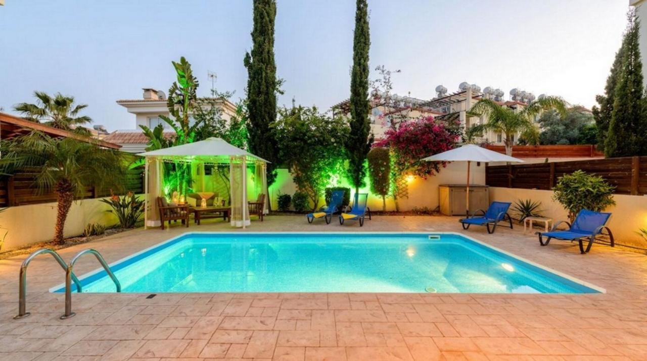 Protaras Villa Athamas Blue Bagian luar foto