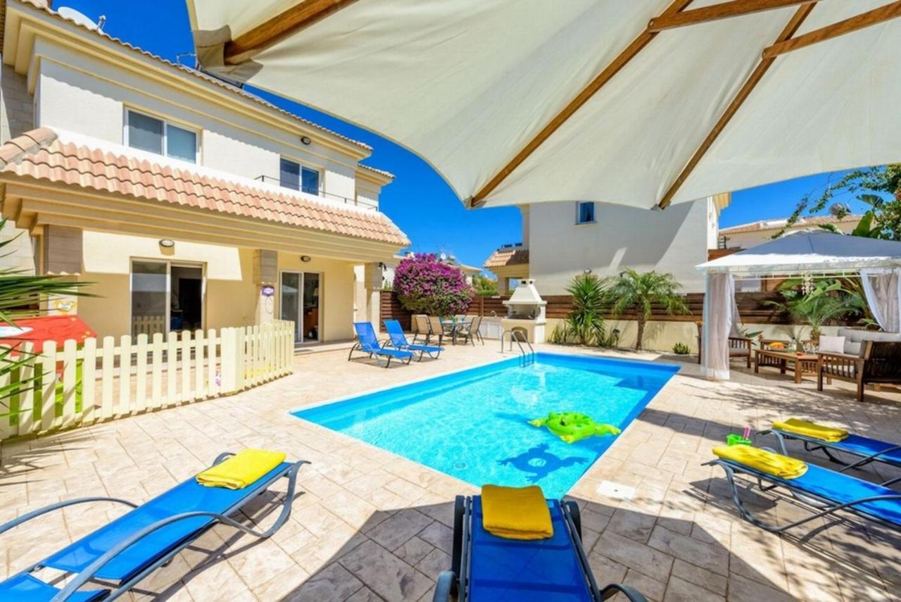 Protaras Villa Athamas Blue Bagian luar foto